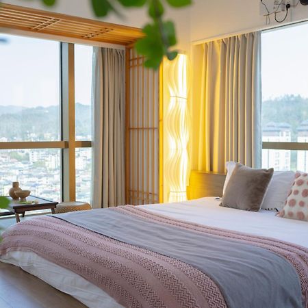 Midsummer Homestay 장가계 외부 사진