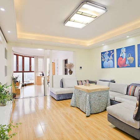 Midsummer Homestay 장가계 외부 사진