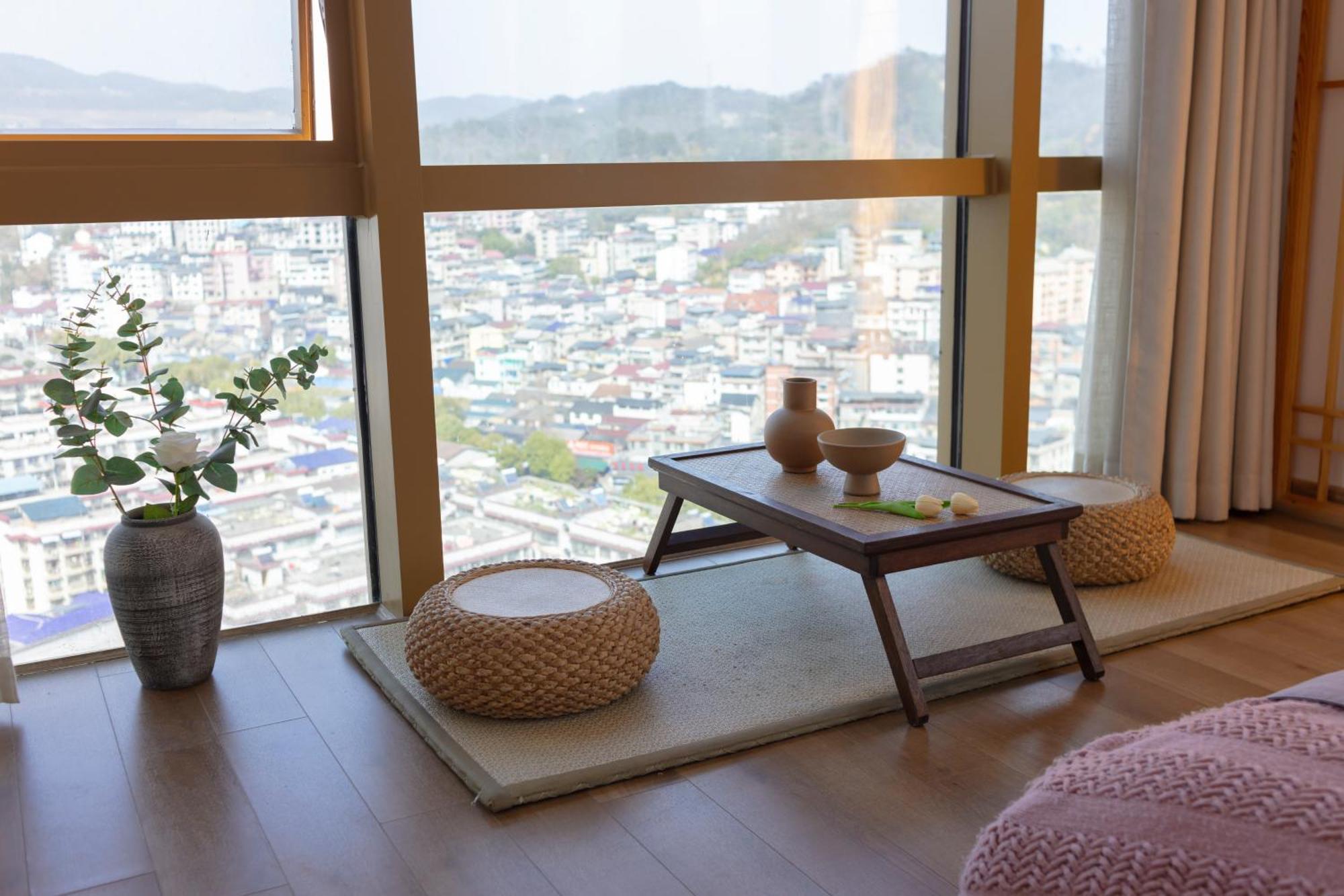 Midsummer Homestay 장가계 외부 사진